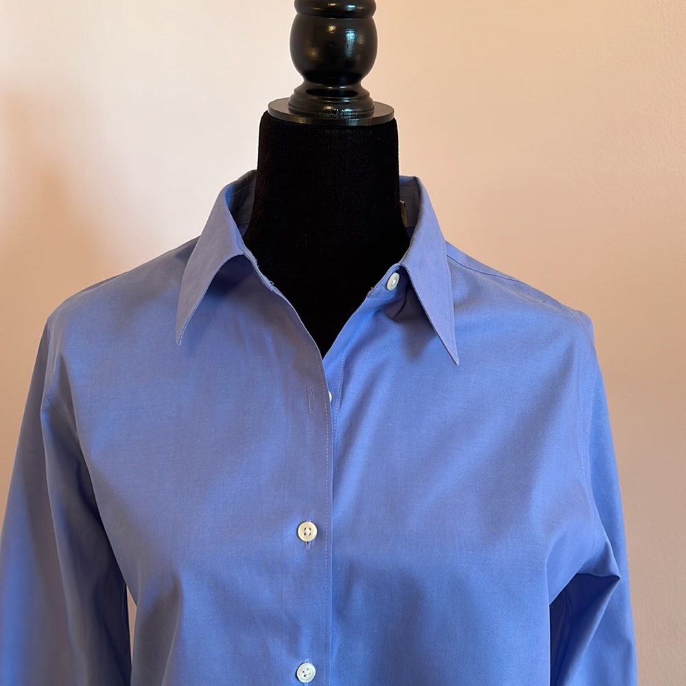 Eddie Bauer long sleeve dress shirt with adjustable buttons on cuff - Picture 2 of 5